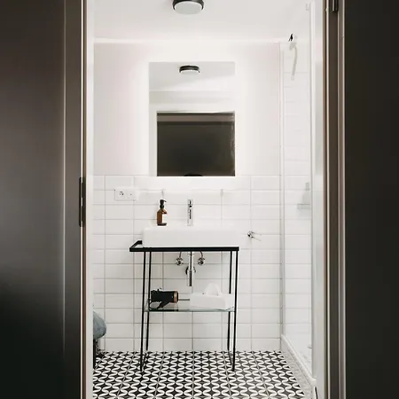 Appartamento Dom Iii - Modern & Zentral Mit Kostenfreiem Parkplatz Fulda