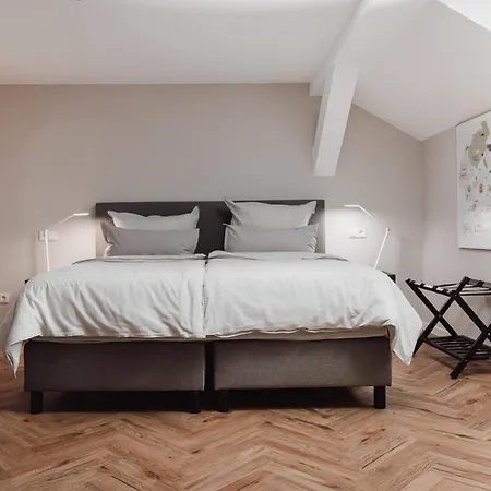 Dom Iii - Modern&zentral Mit Kostenfreiem Parkplatz Apartment *