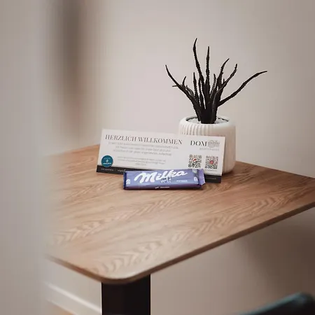 Dom Iii - Modern & Zentral Mit Kostenfreiem Parkplatz 아파트 *