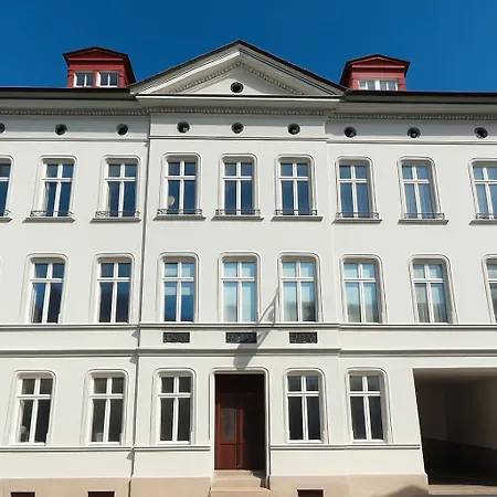 아파트 Dom Iii - Modern & Zentral Mit Kostenfreiem Parkplatz *